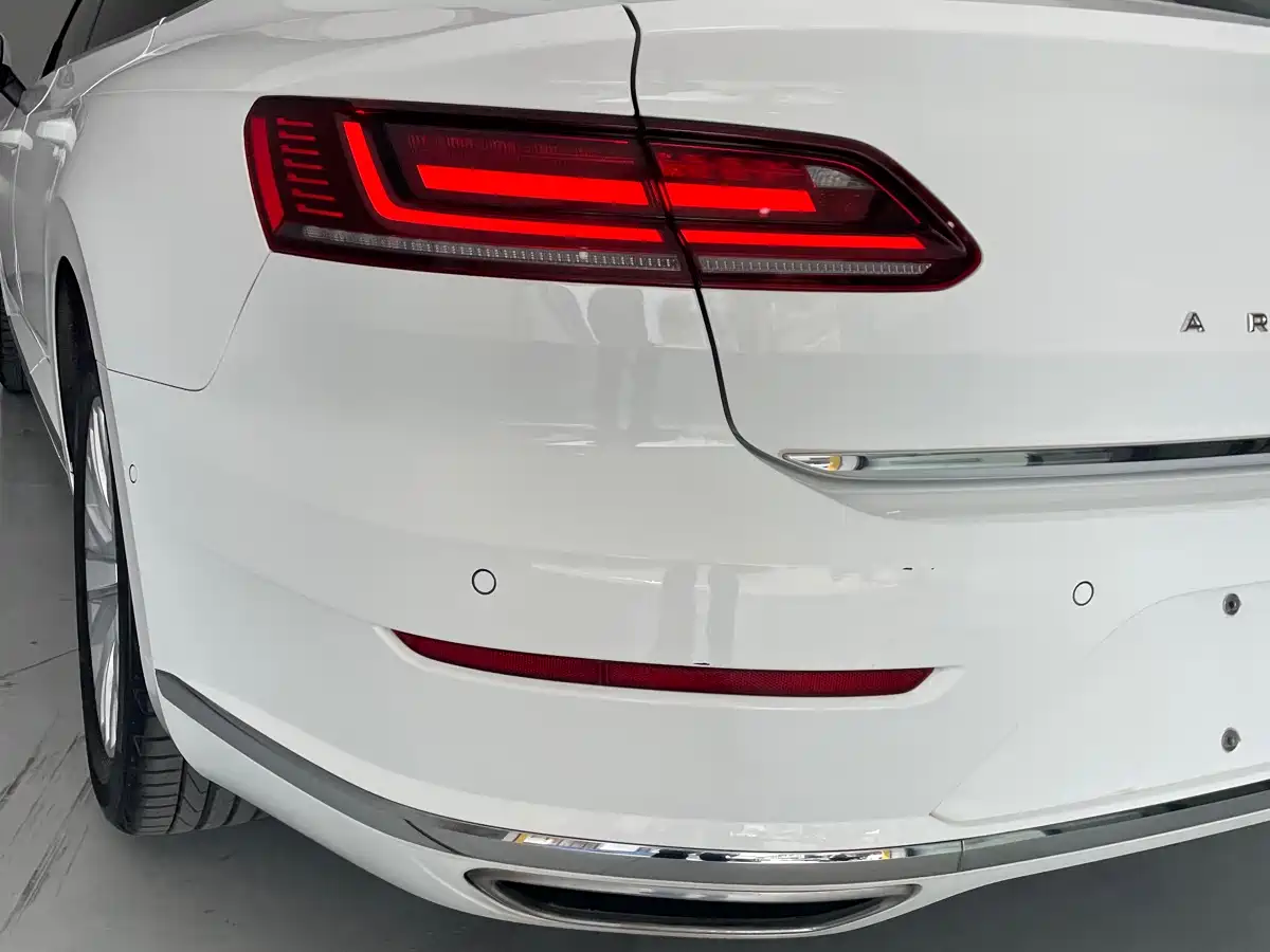 Volkswagen FAW-Volkswagen CC 2019 330TSI Charming Appearance (China V) фото 12