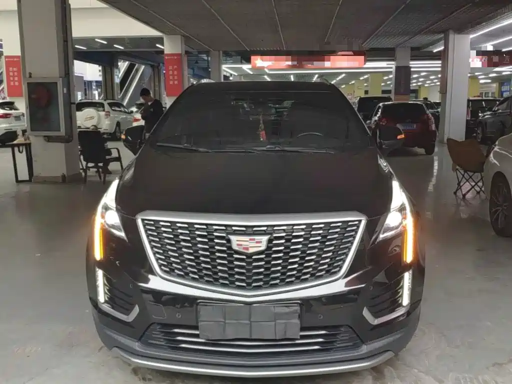 صورة 3 - Cadillac XT5