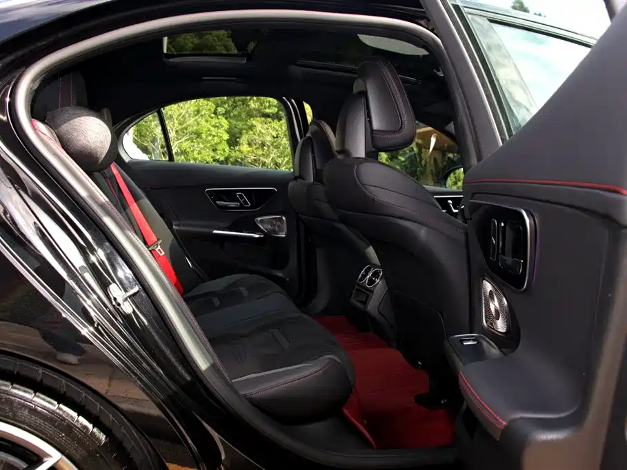 Mercedes-Benz C-Class AMG 2025 AMG C 43 4MATIC фото 12
