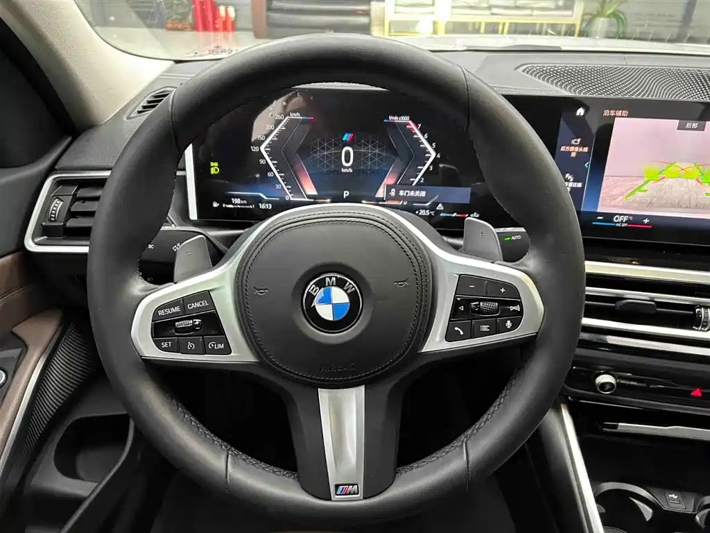 BMW 3 Series 2023 320Li M Sport Package фото 3