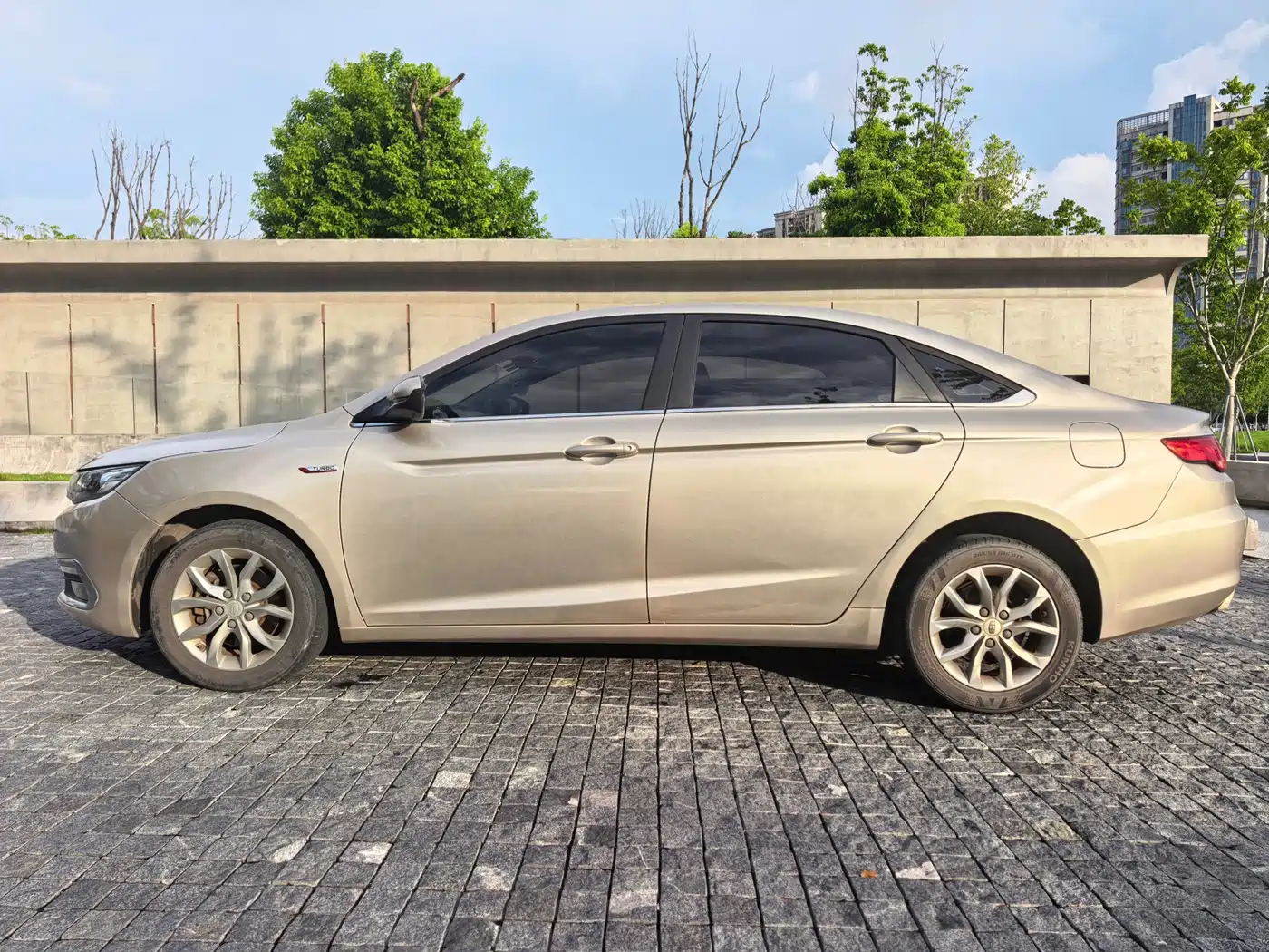 Geely Emgrand GL 2017 2017 1.3T Manual Elite