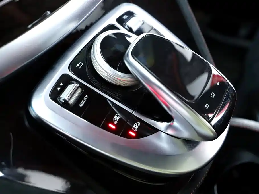 Mercedes-Benz V-Class 2016 V 260 Premium Edition фото 12