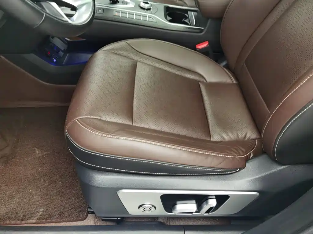 WEY VV6 2019 2018 2.0T 2WD Super Luxury China V