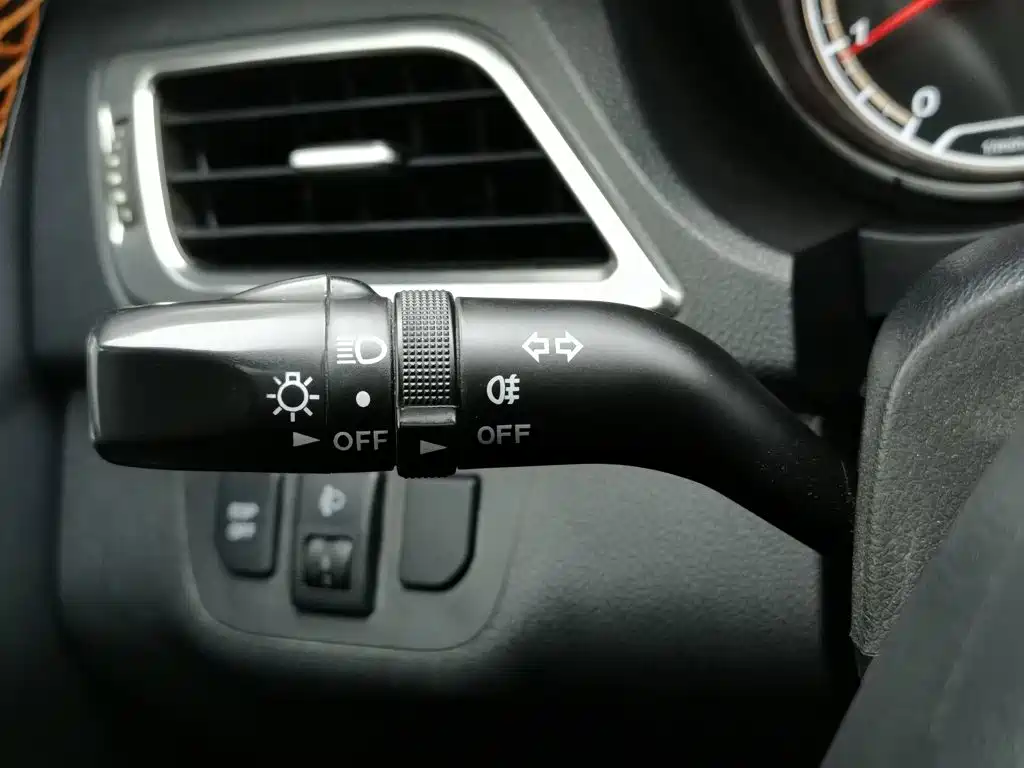 Besturn B30 2016 2016 1.6L Manual Premium Model