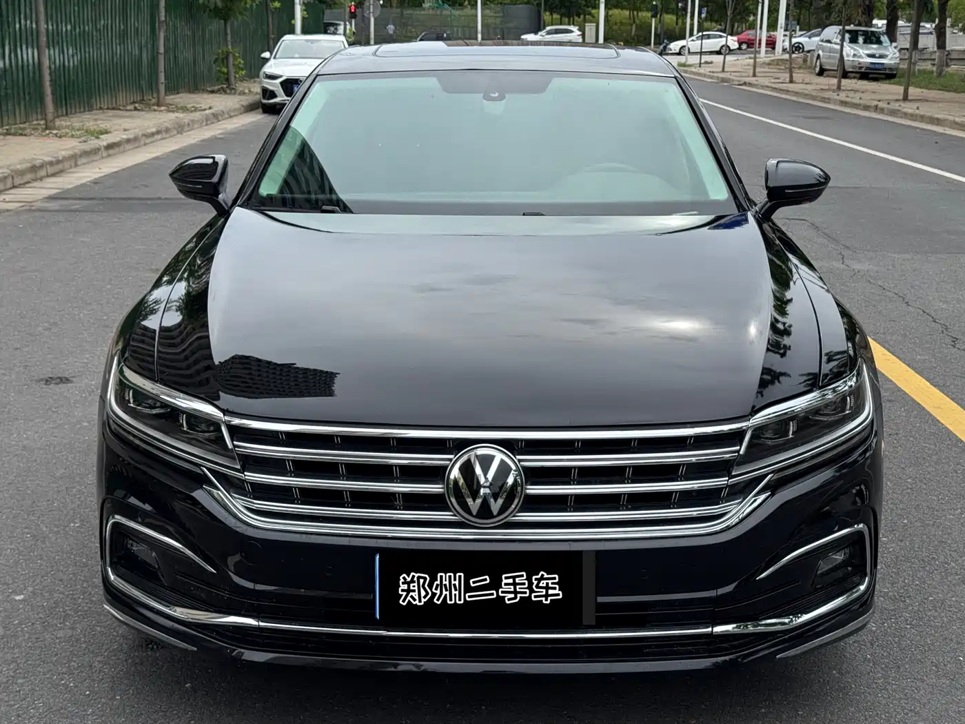 VOLKSWAGEN HUIANG