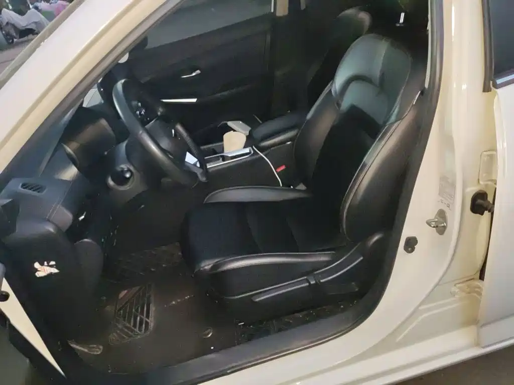 Nissan SYLPHY, миниатюра 16