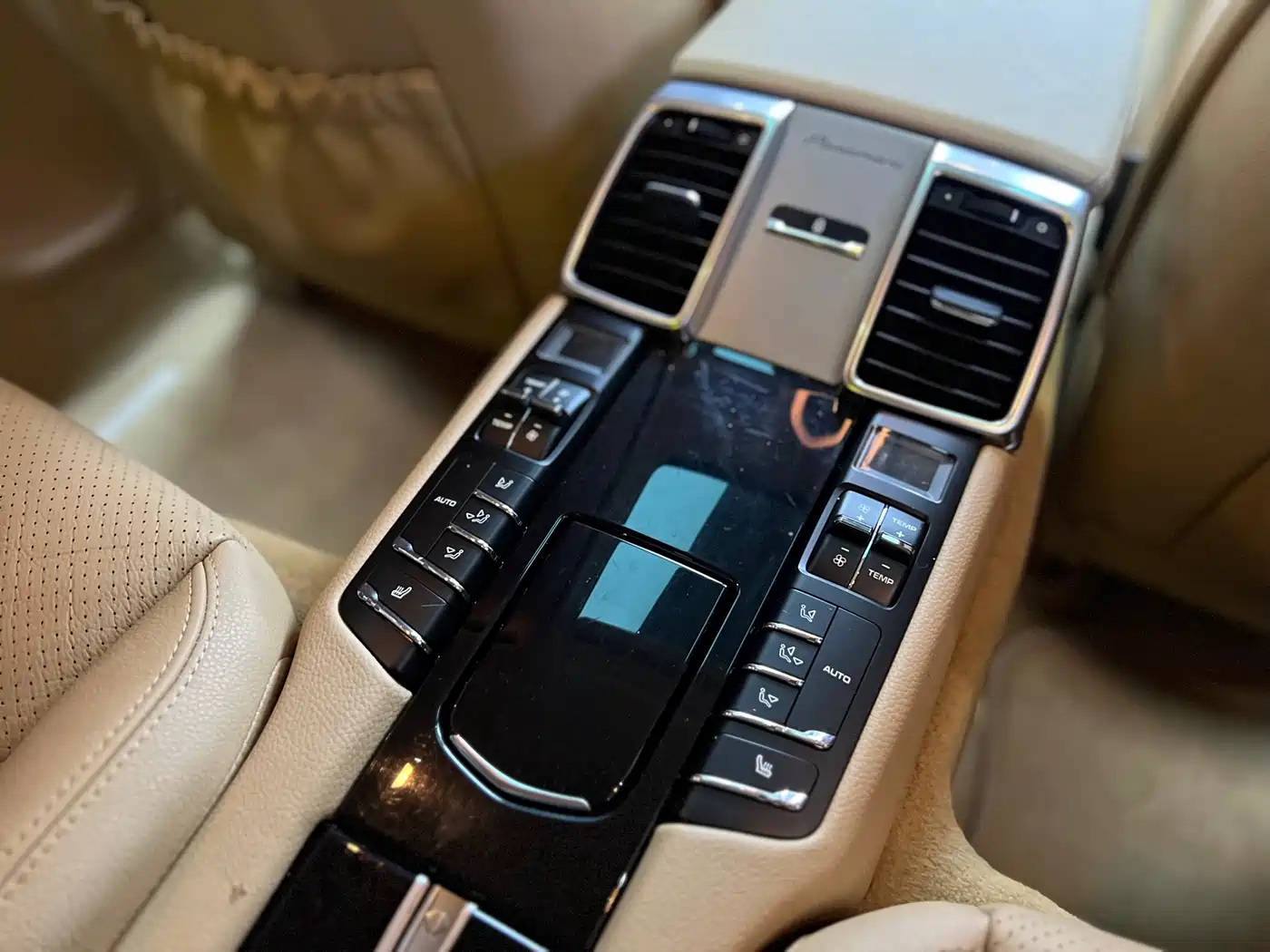 Porsche Panamera 2014 Panamera 3.0T фото 14