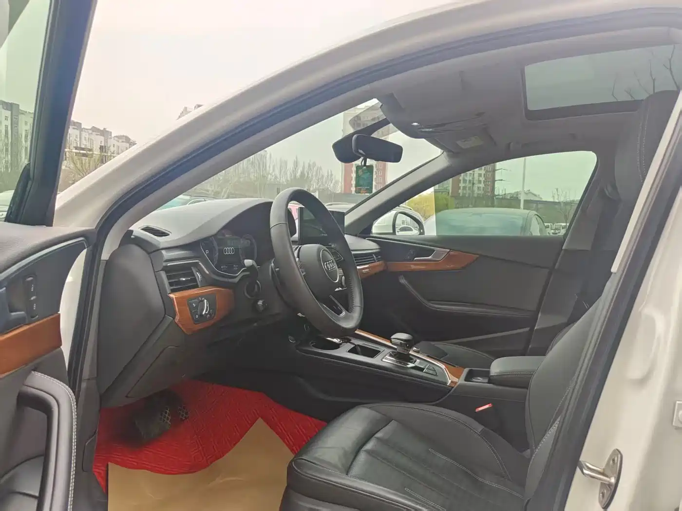 Audi A4L 2020 40 TFSI quattro Luxury Elegance фото 4