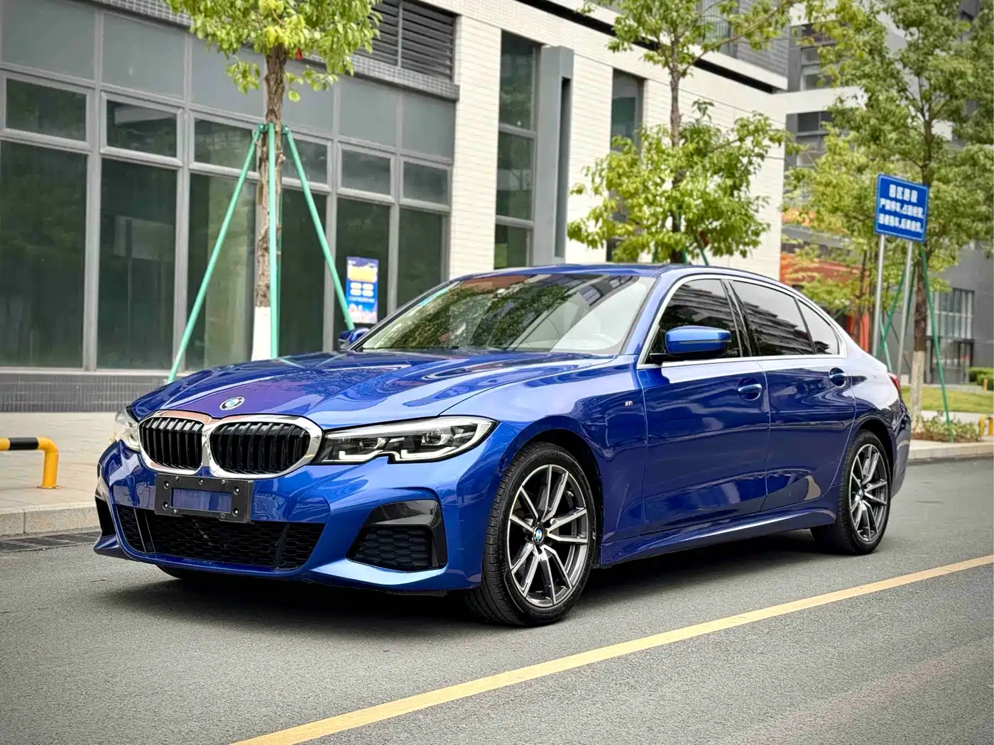 BMW 3 Series 2020 325Li M Sport Package