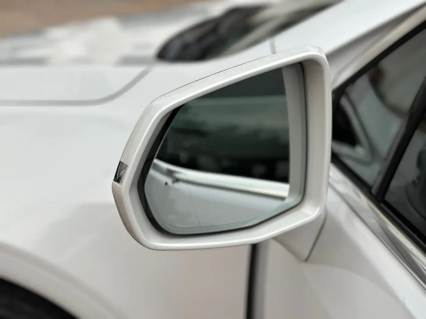 Cadillac XT5 2021 2.0T 2WD Luxury Edition фото 9