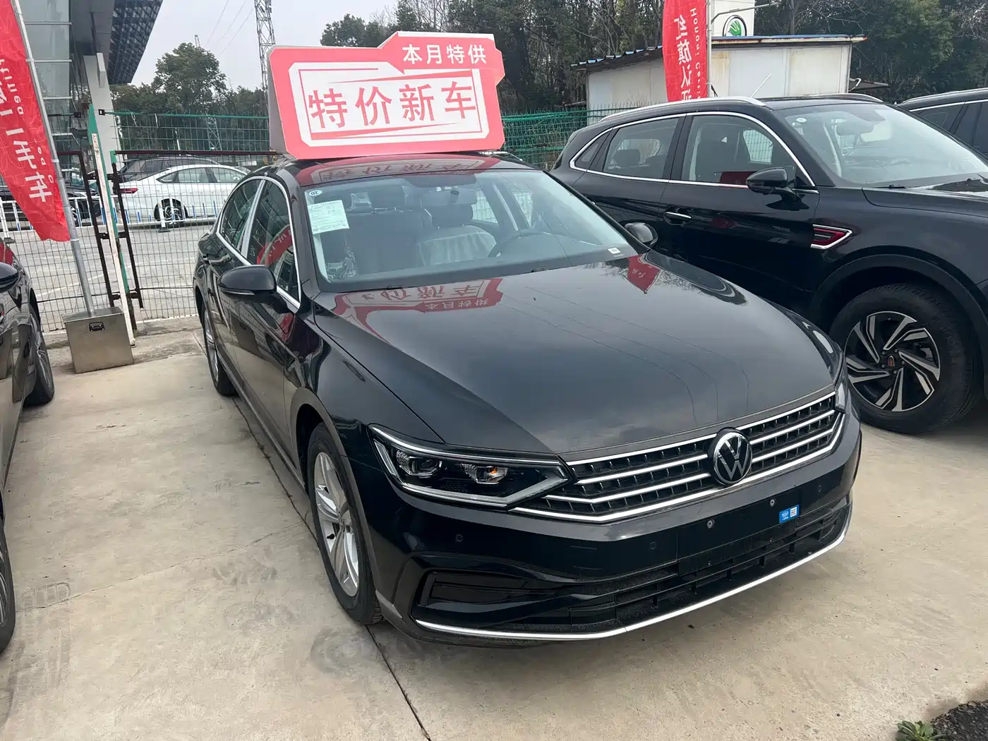 Volkswagen Magotan 2025 Popular Edition 280TSI DSG Comfort фото 2