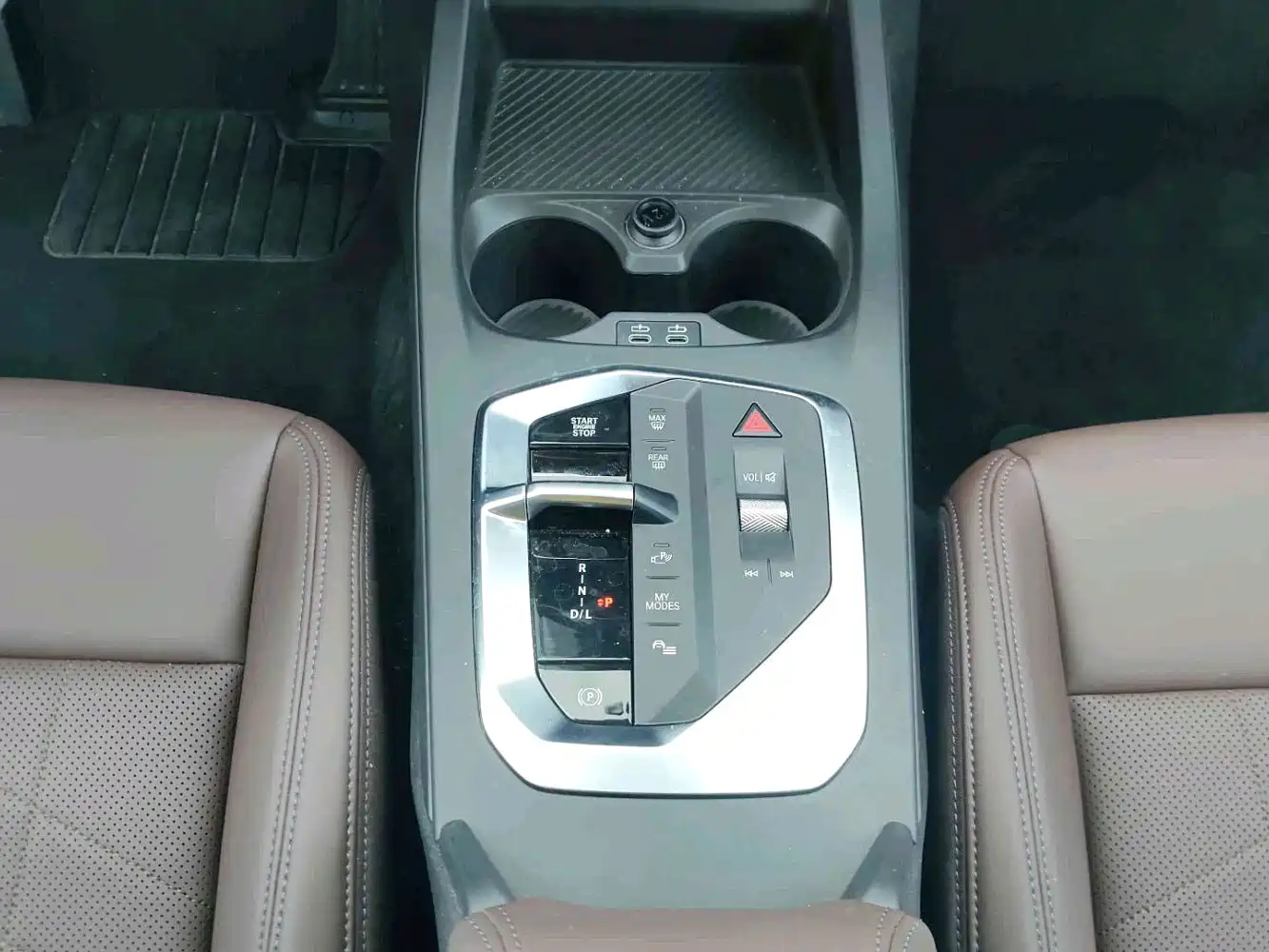 Фото 8 - BMW 2 Series