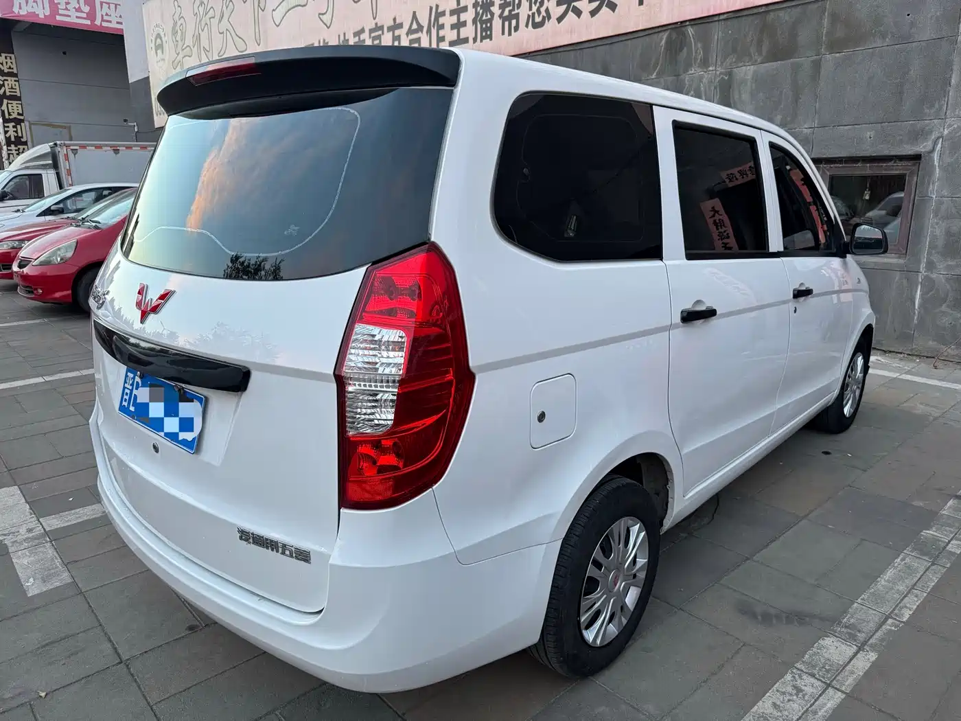 Фото 7 - Wuling Motors Wuling Hongguang