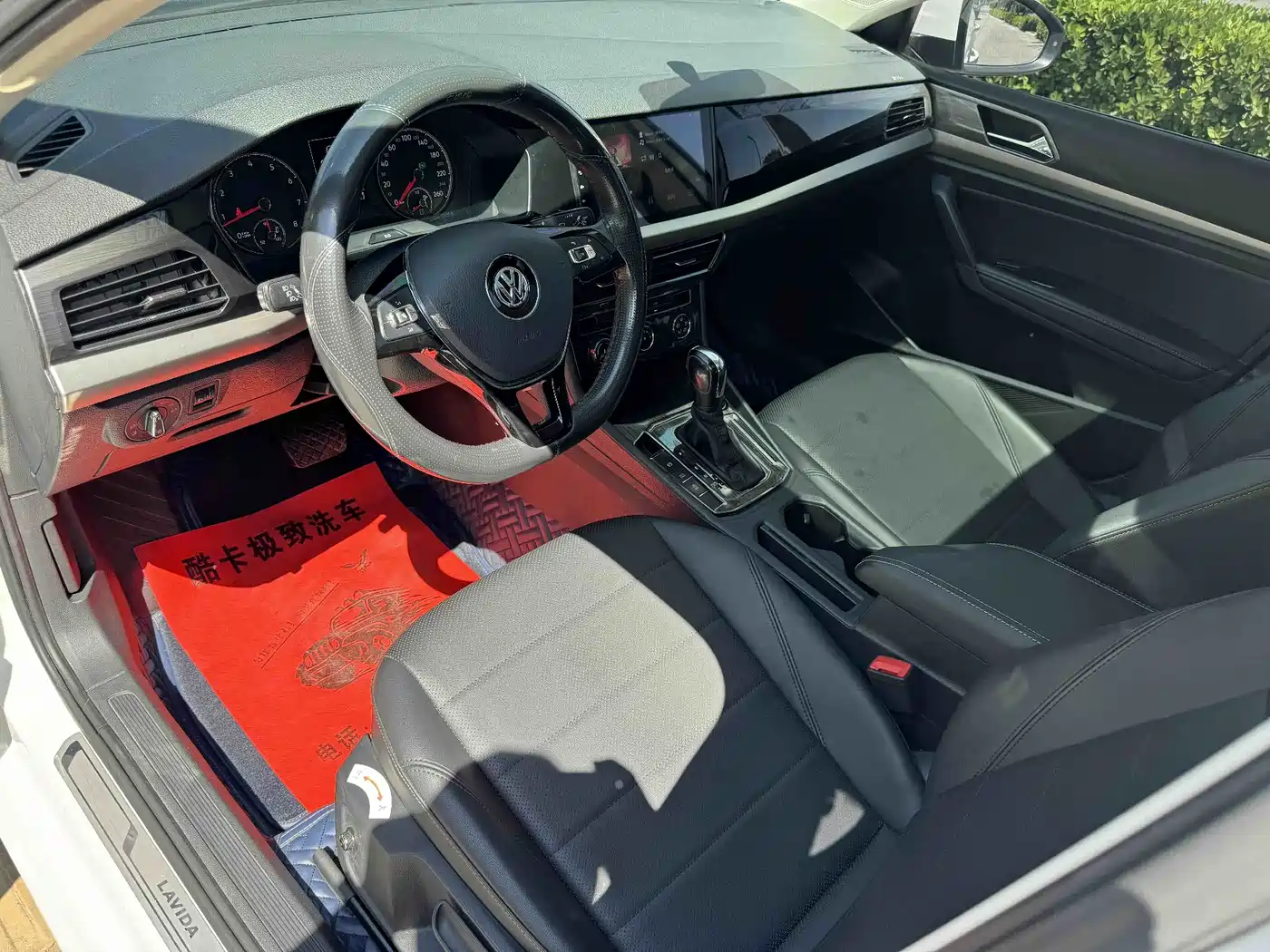 Volkswagen Lavida 2019 1.5L Automatic Comfort Edition China VI фото 7