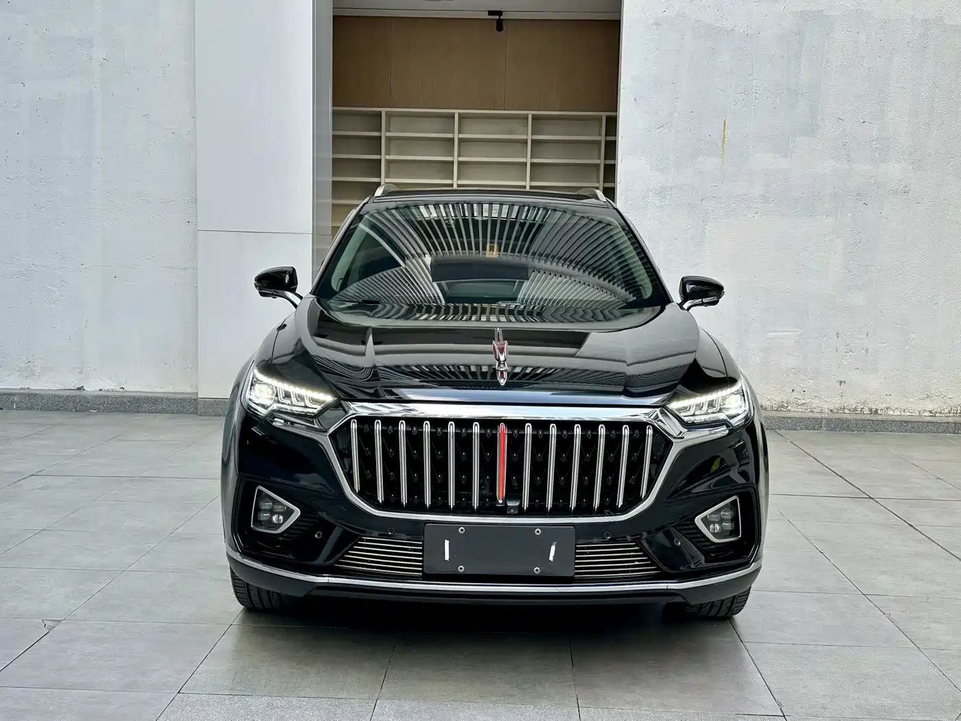 Hongqi HS5 2022 2.0T Smart Connect Flagship AWD Edition фото 2