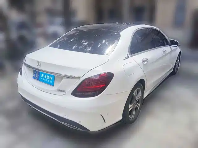 Mercedes-Benz C-Class 2021 C 260 L Sport Edition — фото 2