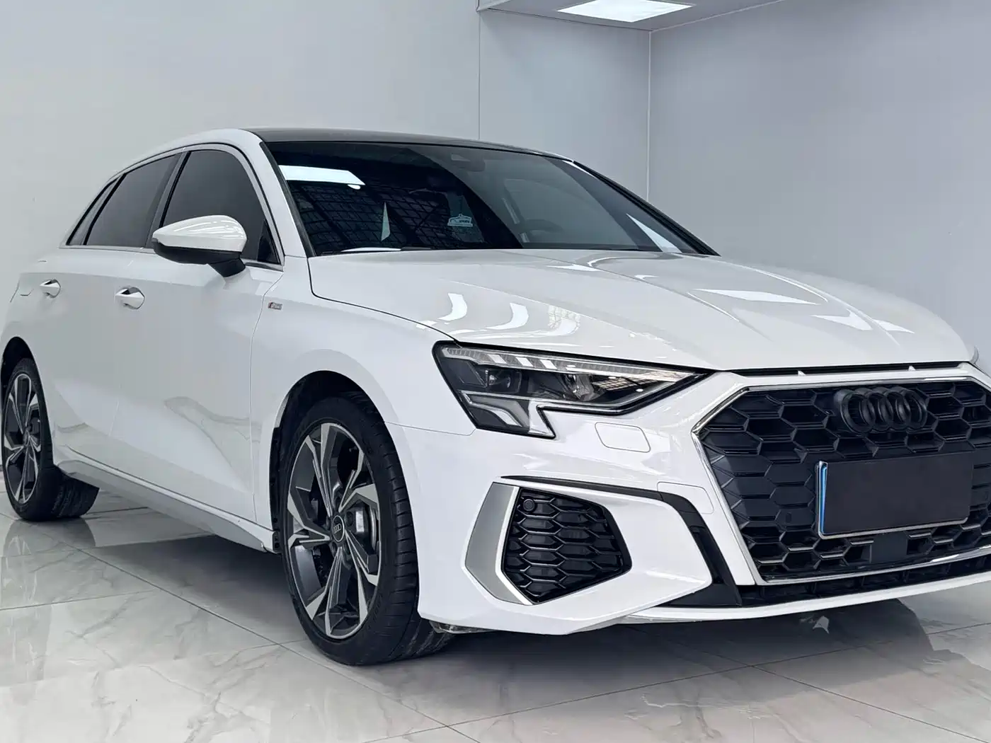 Audi A3 2021 Sportback 35 TFSI Luxury Sport фото 3