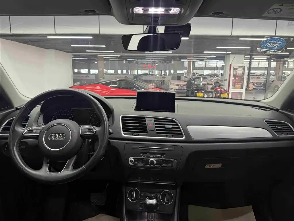 Audi Q3 2017 30 TFSI Fashion фото 19