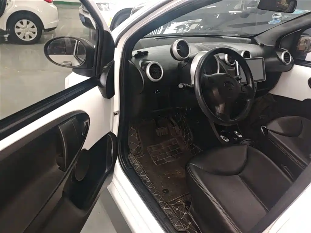 BYD F0 2015 1.0L AMT Xuan Cool Edition фото 16
