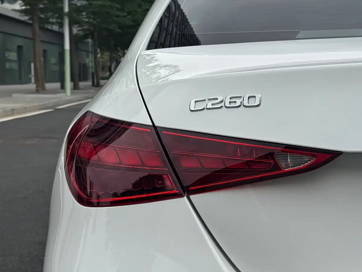 Mercedes-Benz C-Class 2024 Facelift C 260 L Sport фото 6