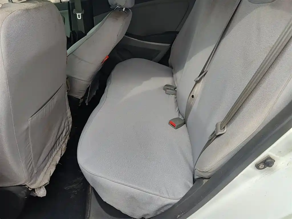 Hyundai Verna 2016 1.4L Automatic Smart GLS фото 17