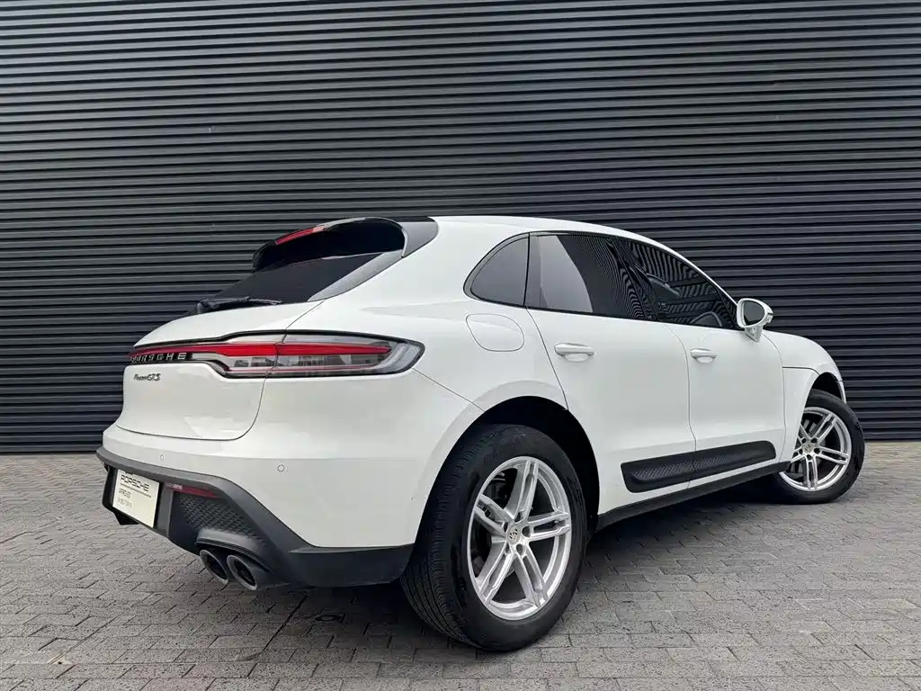 Porsche Macan 2023 Macan 2.0T фото 12