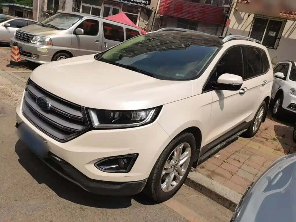 Ford Edge 2017 2016 EcoBoost 245 2WD Luxury 7-Seater