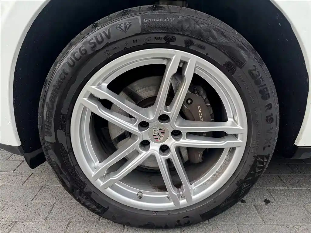 Porsche Macan 2023 Macan 2.0T фото 2