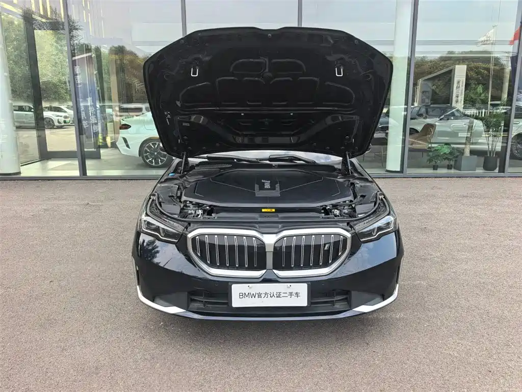 BMW i5 2026 2024 eDrive 35L Premium Luxury Package