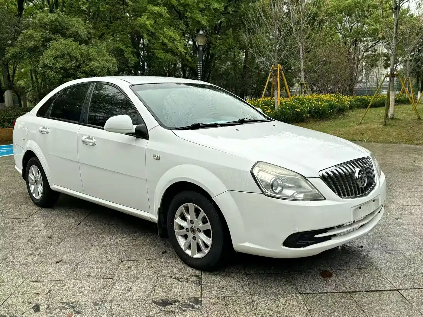 Фото 2 - Buick Excelle