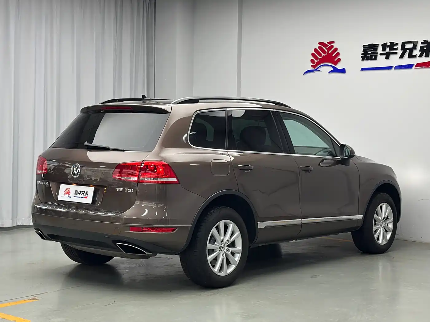 Volkswagen Touareg 2011 3.0TSI Premium фото 9