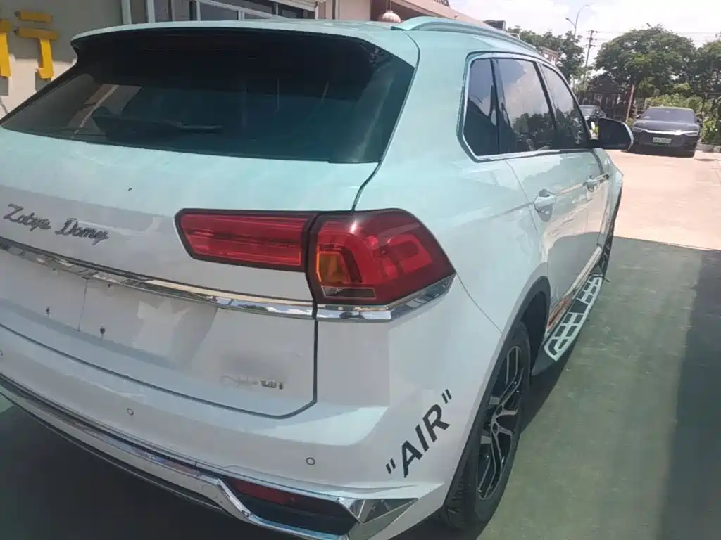 Zotye X7 2017 2017 1.8T DCT Luxury