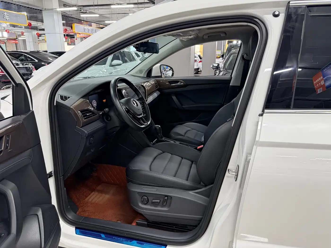 Volkswagen Tharu, миниатюра 10
