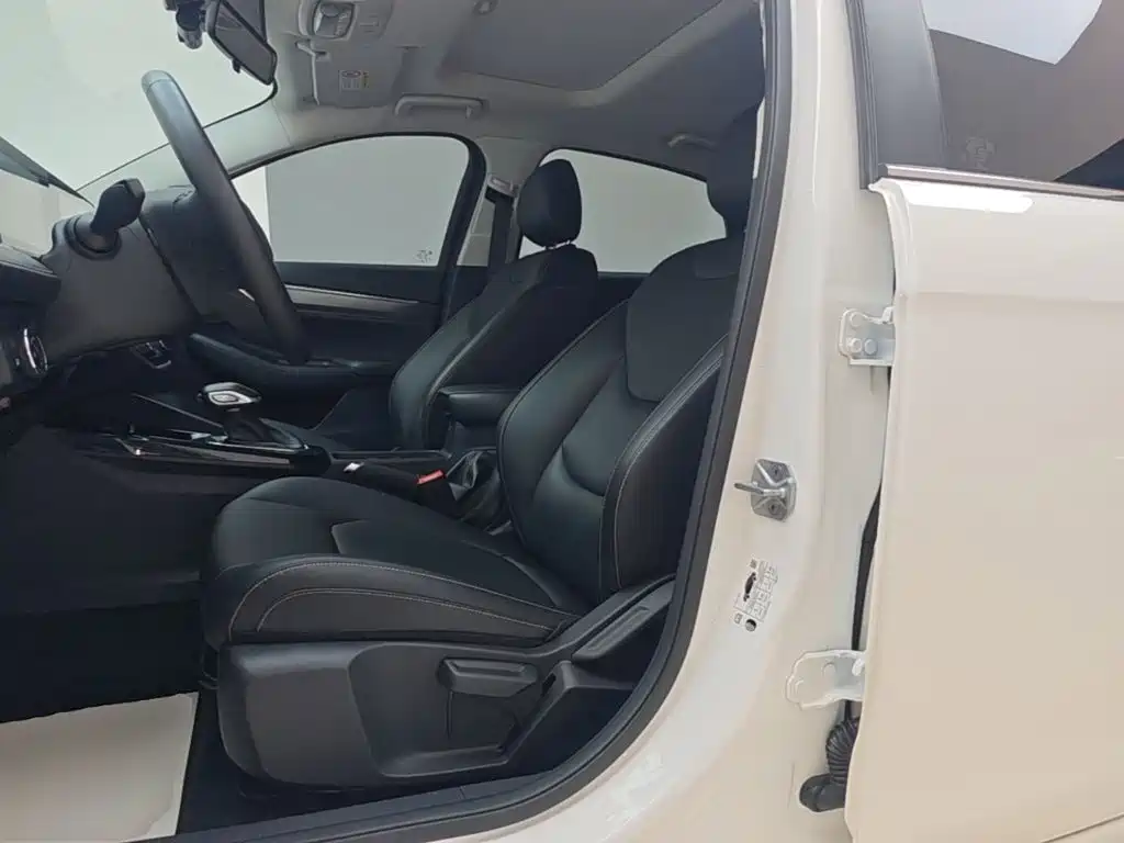 Ford Escort 2022 2021 1.5L Automatic Diamond Edition
