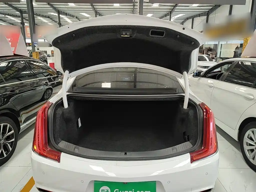 Cadillac XTS 2018 28T Elite фото 15