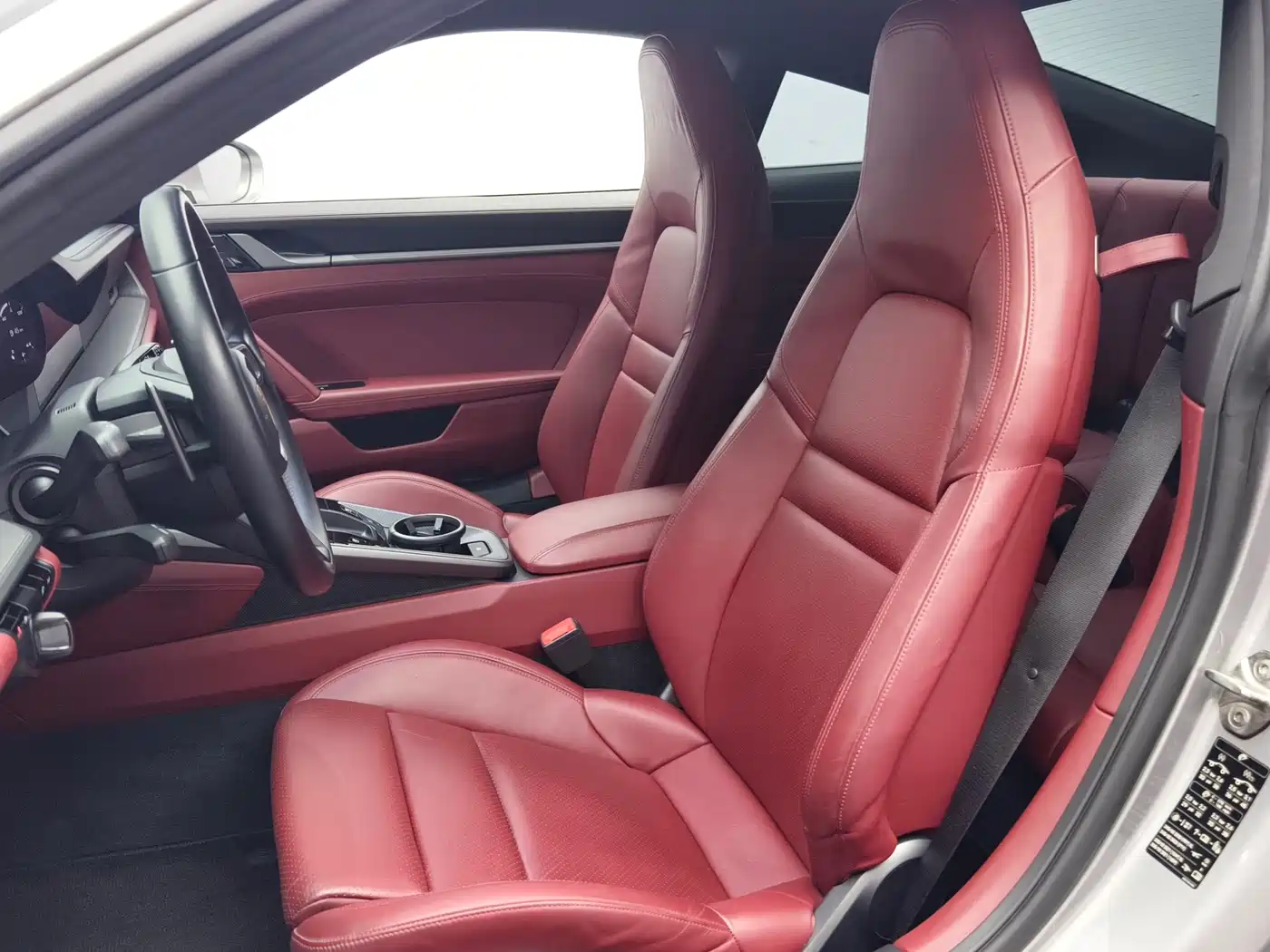 Фото 8 - Porsche 911