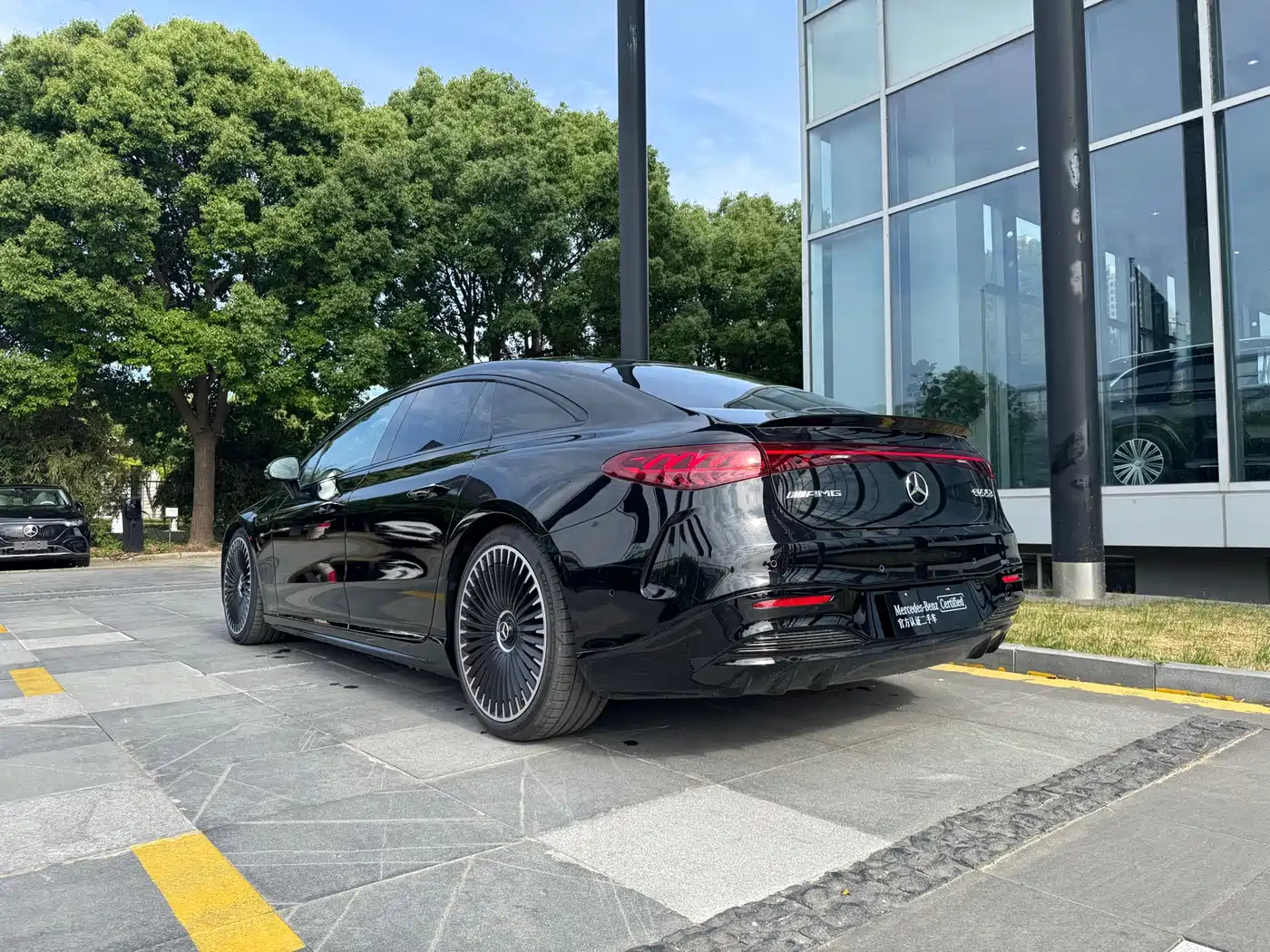 Mercedes-Benz EQS AMG 2022 AMG EQS 53 4MATIC+ фото 5