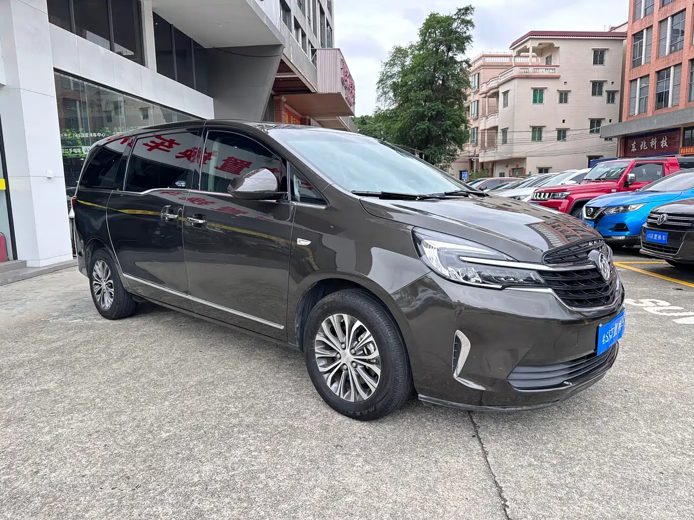 BUICK GL8