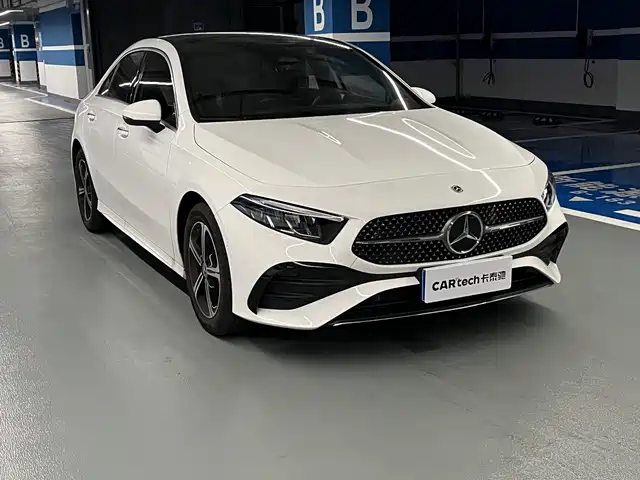 Mercedes-Benz A-Class 2025 Facelift A 200 L Fashion Edition — фото 3