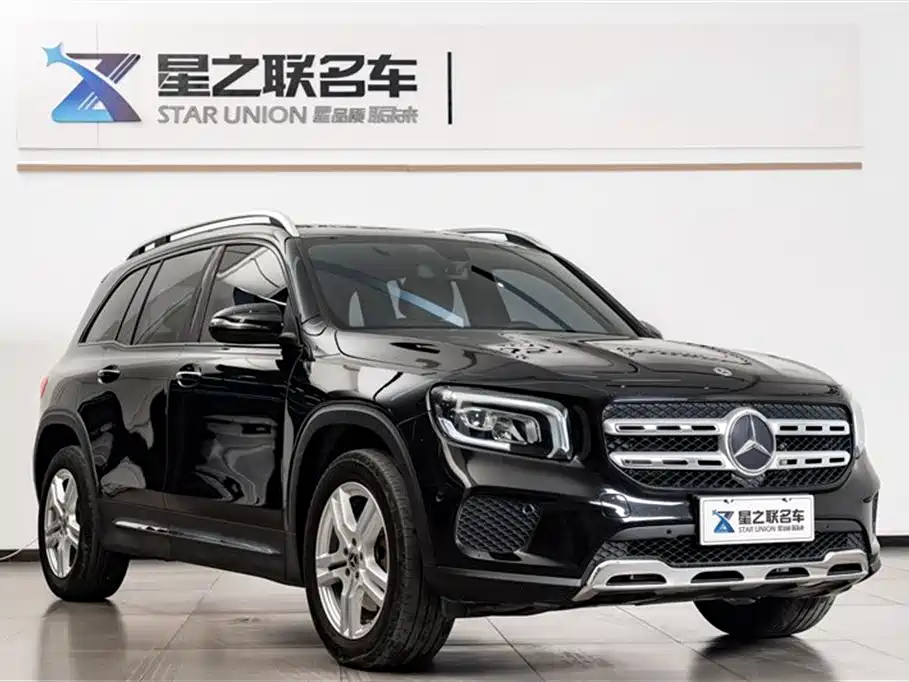 MERCEDES-BENZ GLB