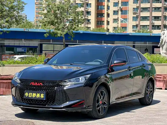  Dongfeng Aeolus Yixuan 2021 230T Auto Shadow Chaser Edition