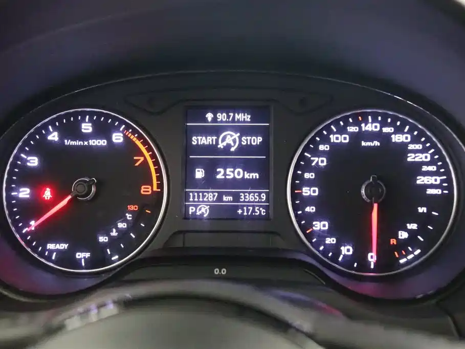 Audi A3 2017 Sportback 35 TFSI Progressive фото 7