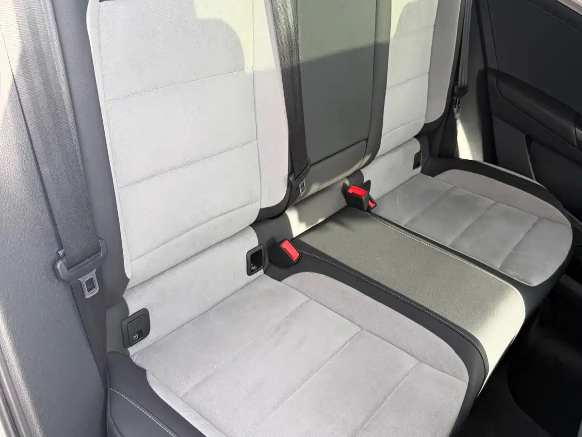Volkswagen T-ROC 2021 280TSI DSG 2WD R-Line Pro Connected фото 11