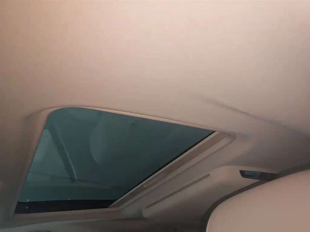 Buick GL8 New Energy 2025 Land Honor Premium Edition 7-Seater фото 18