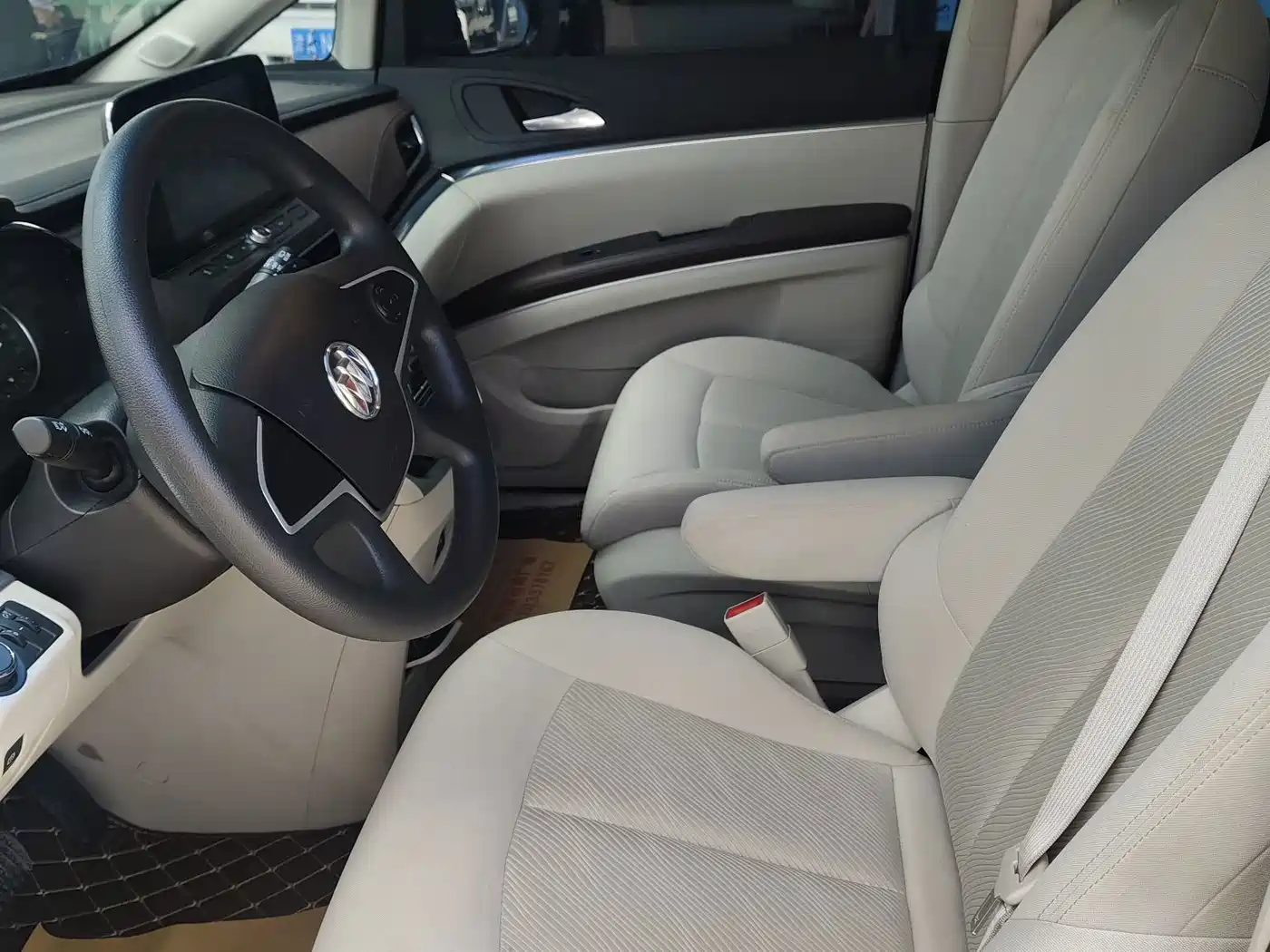 Фото 7 - Buick GL8