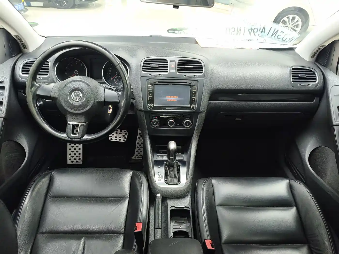 Фото 6 - Volkswagen Golf