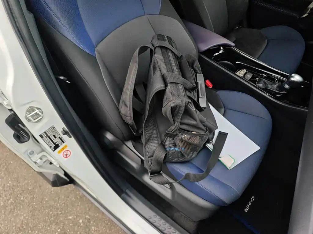 Toyota C-HR 2019 2020 Model 2.0L Leading