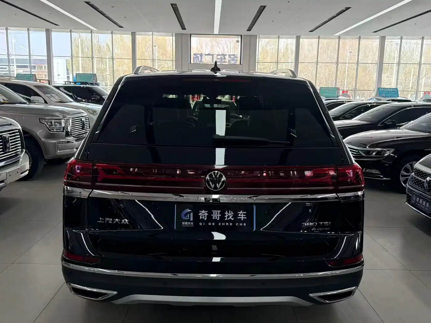 Volkswagen Teramont 2023 380TSI AWD Premium Luxury Edition фото 4