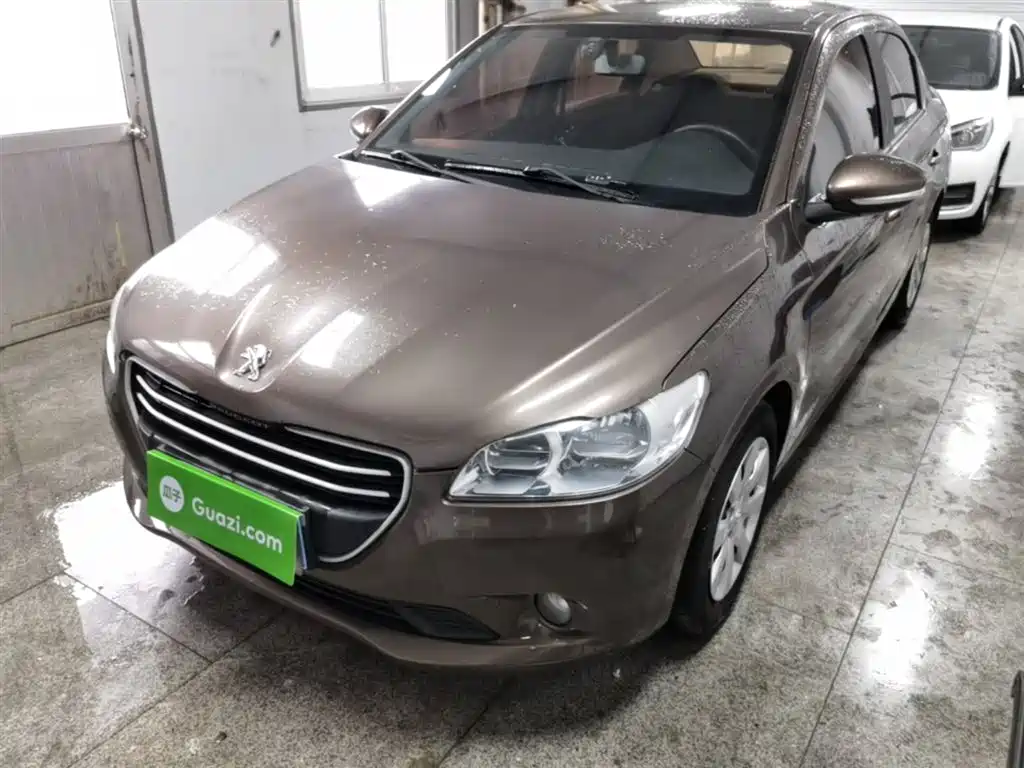 Peugeot 301 2016 1.6L Auto Comfort Edition фото 2