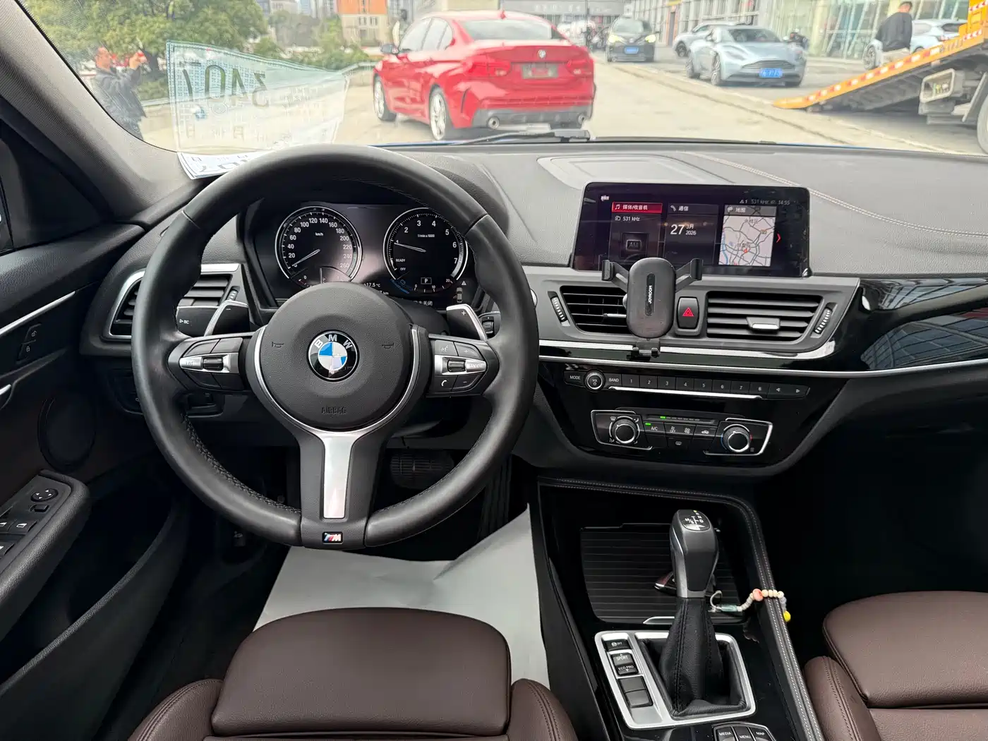 BMW 1 Series 2019 120i Leading M Sport Package фото 15